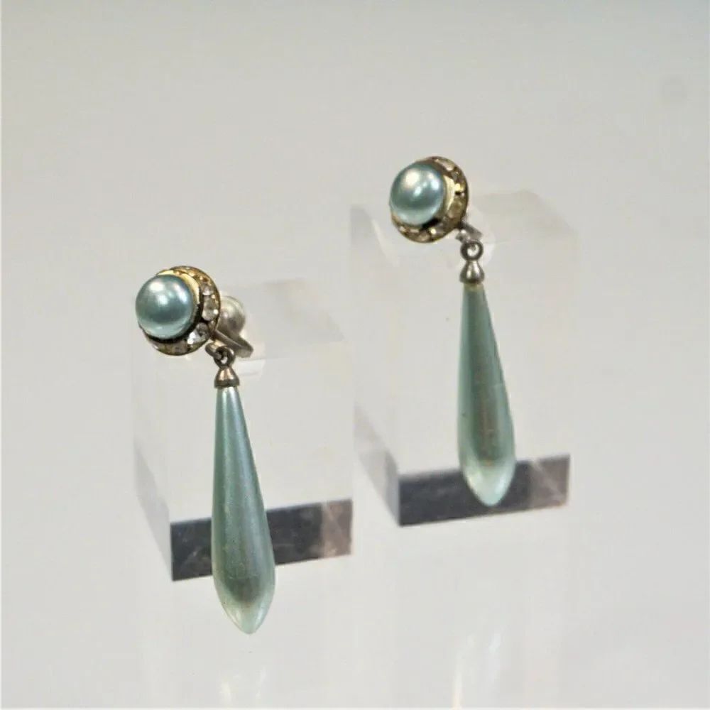 Vintage Tear Drop Icy Blue Screw Back Earrings As Is